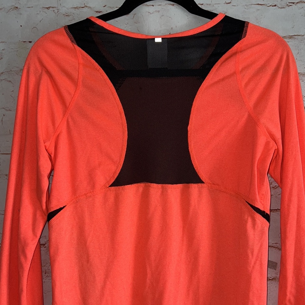 Nike Dri Fit long sleeve workout shirt S orange black mesh training loose fit - Picture 7 of 10
